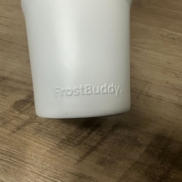 NWT FrostBuddy Universal Cup Insulator To Go Buddy ONE SIZE (White) 12-32oz - Picture 11 of 12